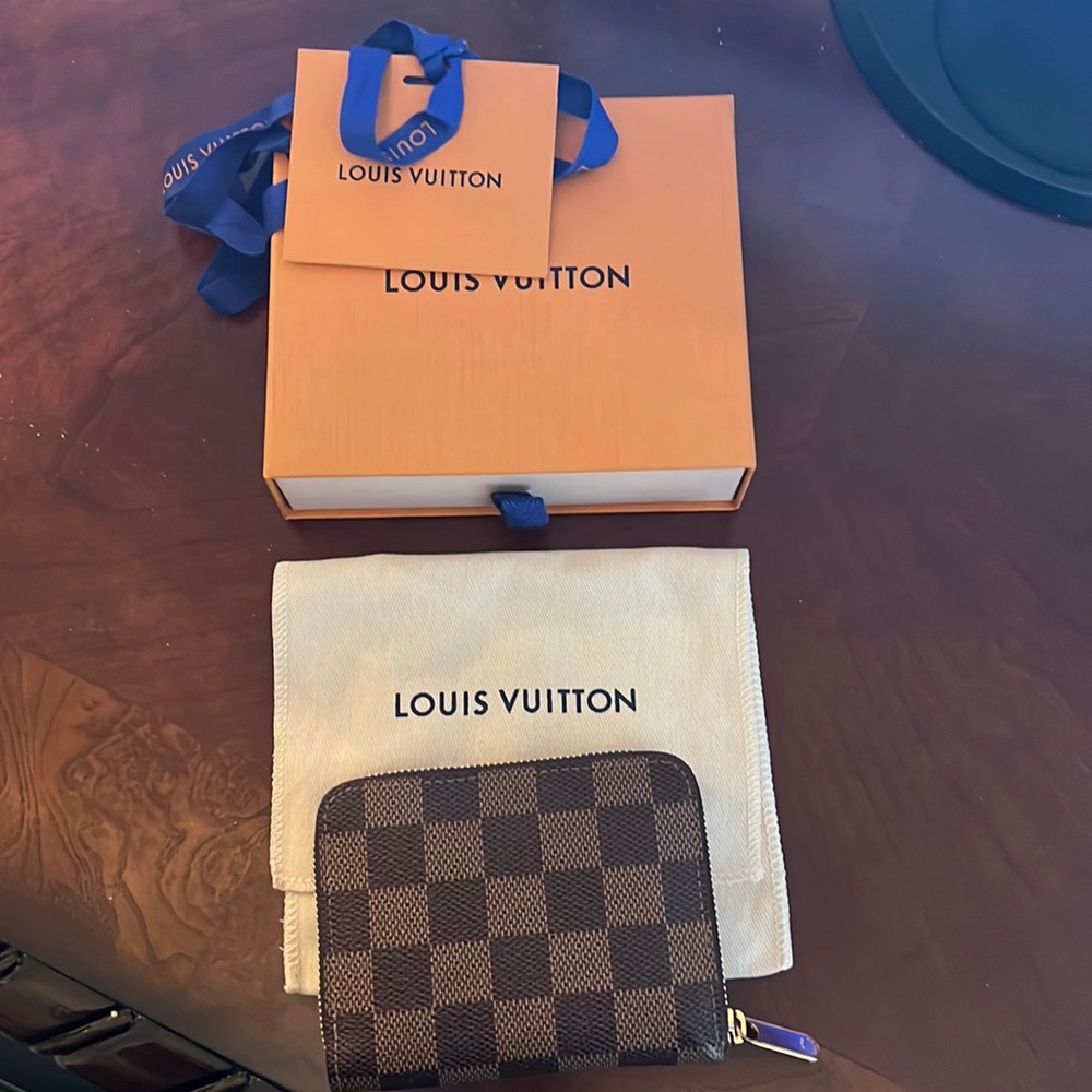 Louis Vuitton Zippy Coin Purse